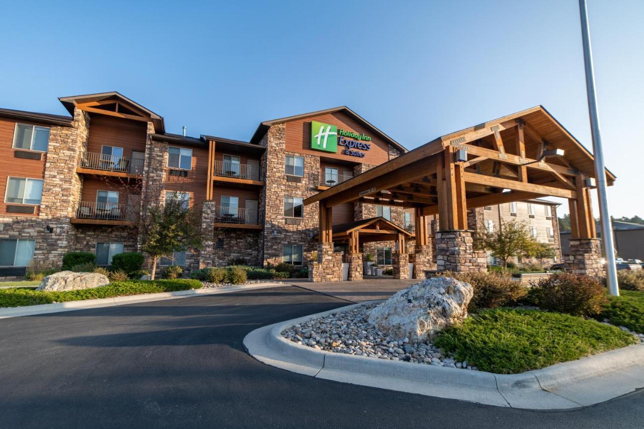 Holiday Inn Express & Suites Custer-Mt Rushmore Exteriör bild