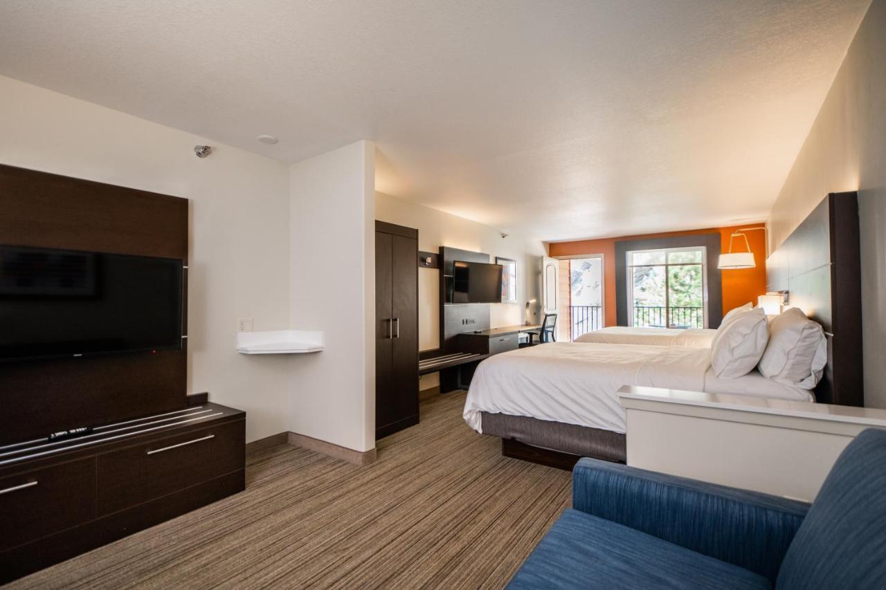 Holiday Inn Express & Suites Custer-Mt Rushmore Exteriör bild