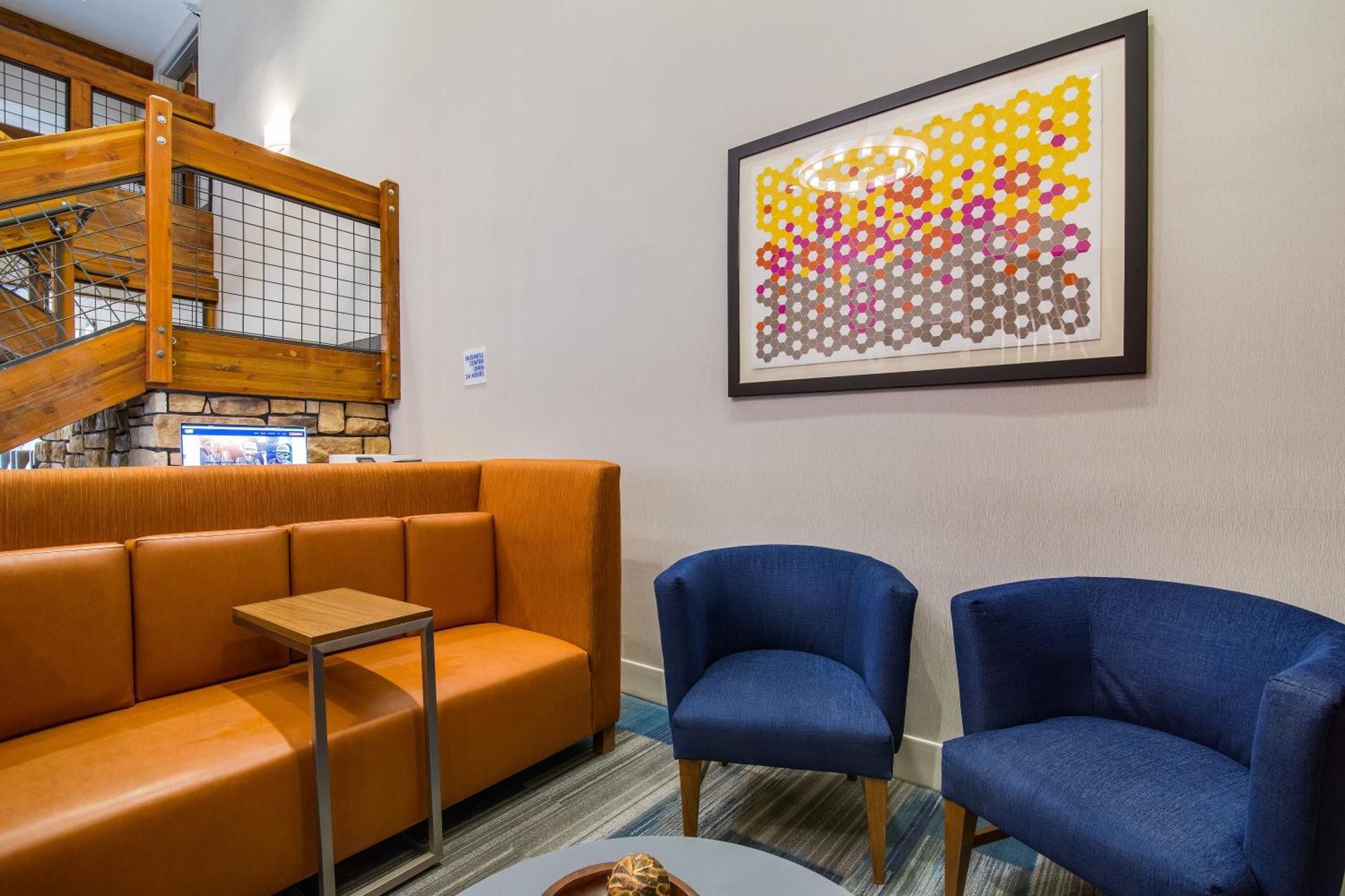 Holiday Inn Express & Suites Custer-Mt Rushmore Exteriör bild